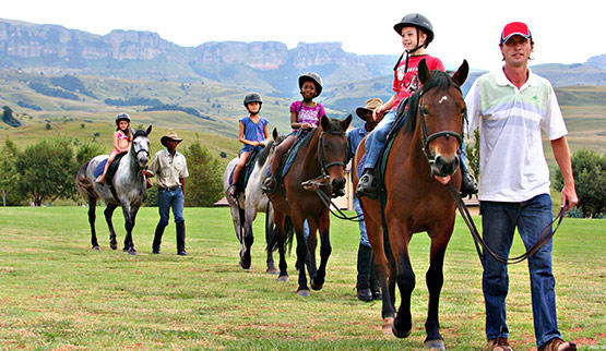 KwaZulu-Natal Drakensberg hotel activities include horse riding.